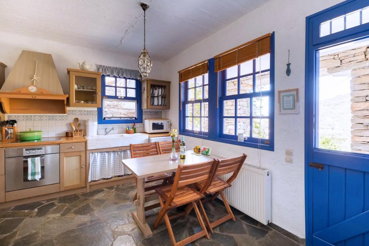 Traditional Village House On Kea Milopotamos  Экстерьер фото